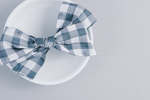 Pinwheel Bow | Charcoal Gingham