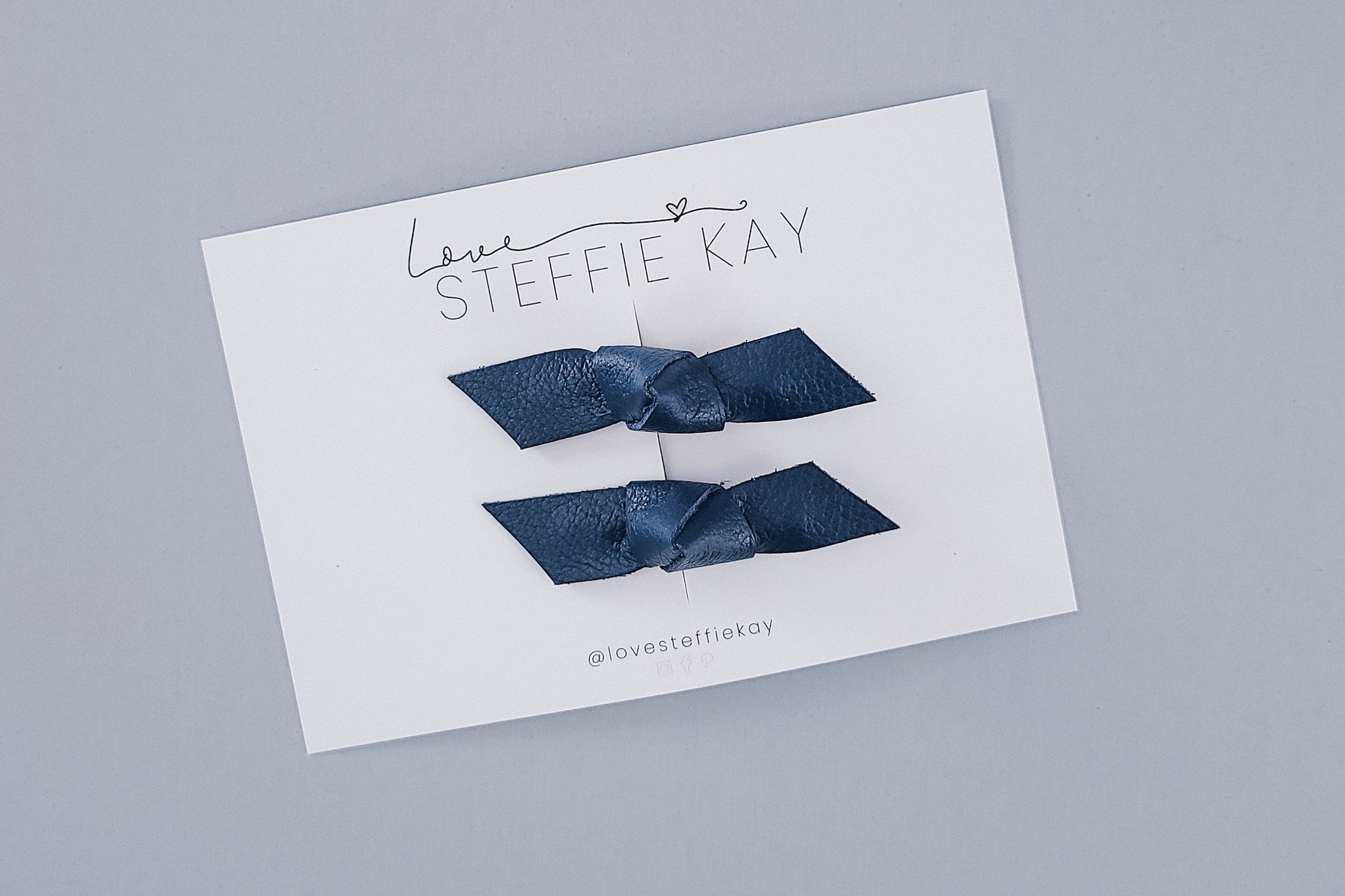 Knotted Pigtail Bows | Navy Leather