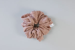 Oversized Knit Scrunchie | Dusty Pink