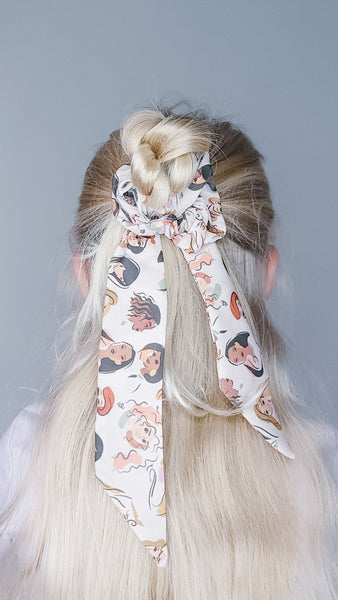 Tie Scrunchie | Princesses