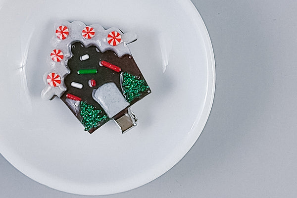 Resin Hair Clip | Gingerbread House