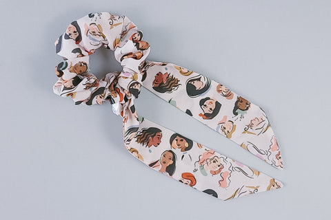 Tie Scrunchie | Princesses